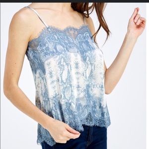 Storia lace trim top
